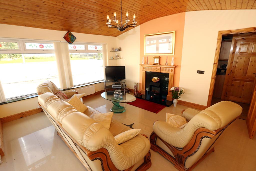 Beezies Self Catering Cottages Grange  Exterior foto